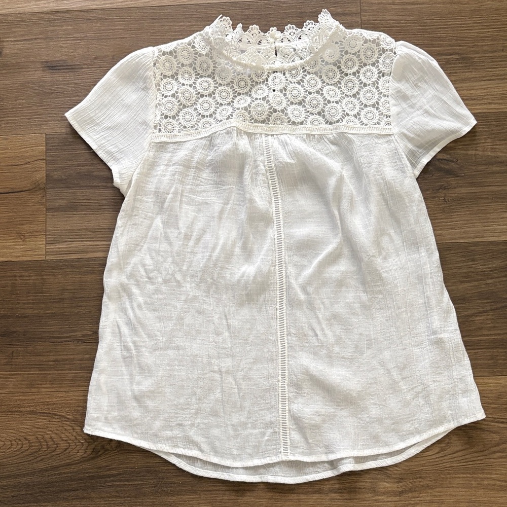 Elegant White Lace Blouse